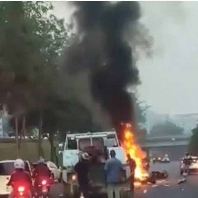 SCDF said that members of the public extinguished the blaze using fire extinguishers before its arrival.