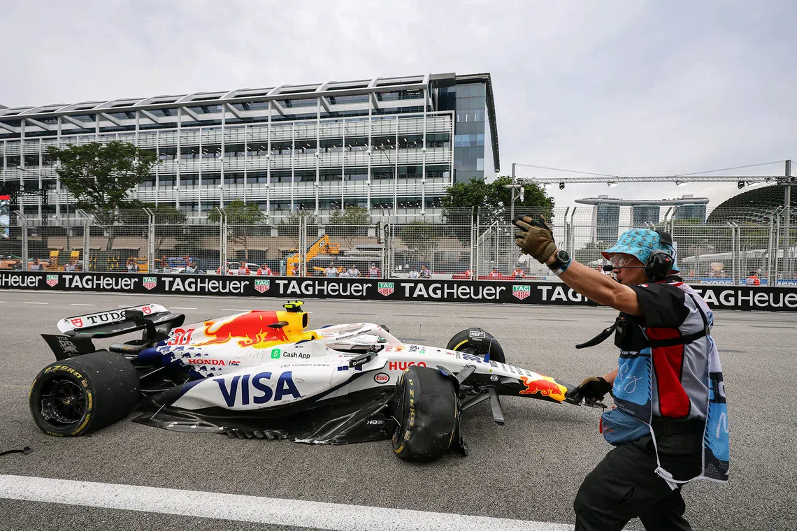 Visa Cash App RB's Liam Lawson crashed during the final practice session of the 2025 Formula One Singapore Airlines Singapore Grand Prix at the Marina Bay Street Circuit on Oct 4, 2025. 