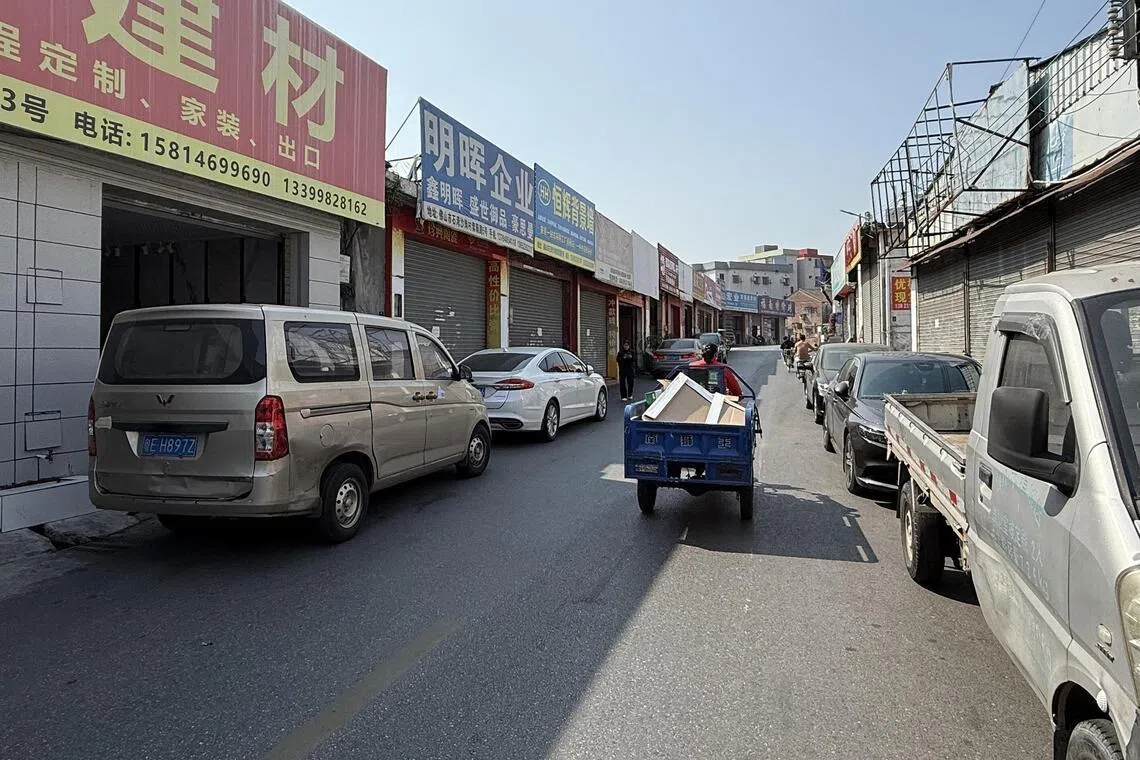 In China’s richest province, not every city is in the fast lane