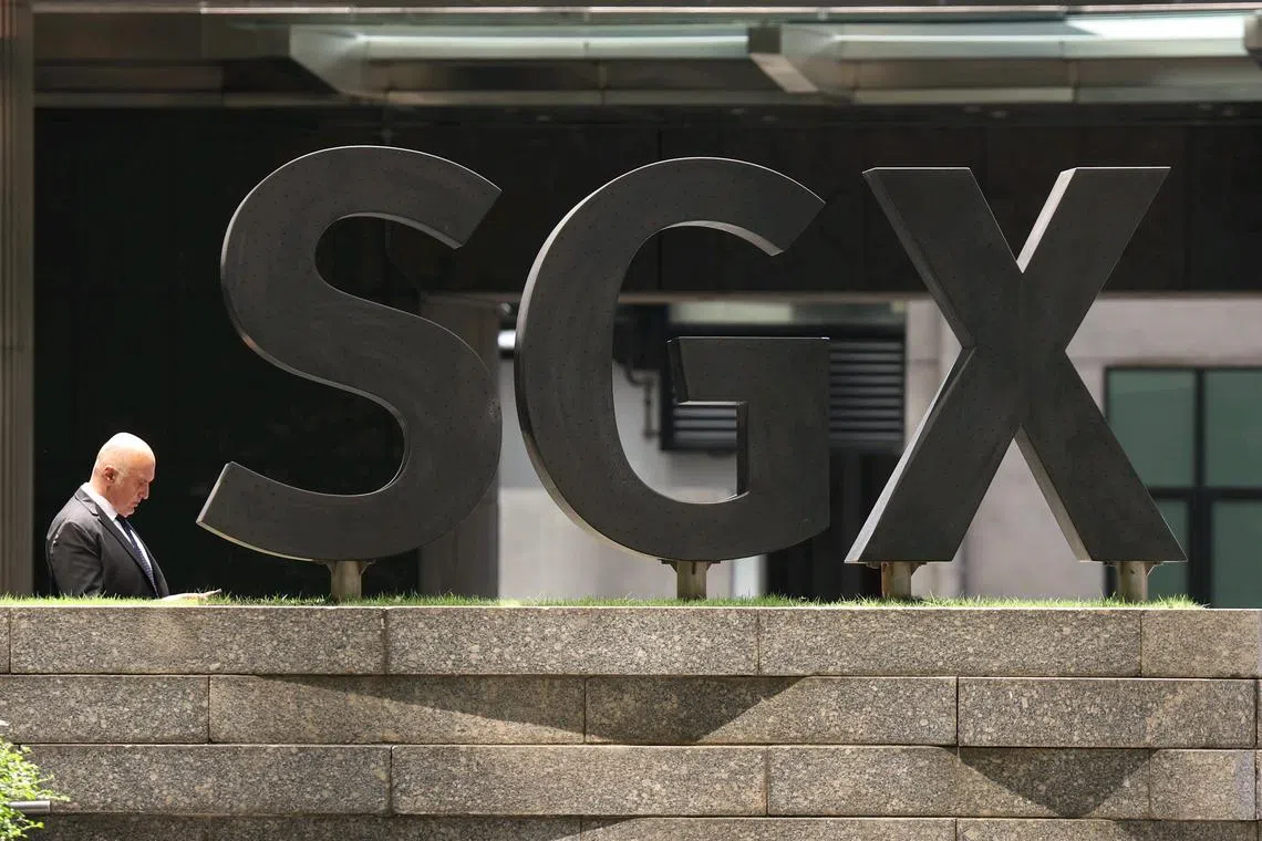 Yangzijiang Shipbuilding led the gains among the STI constituents, up 6.5 per cent.