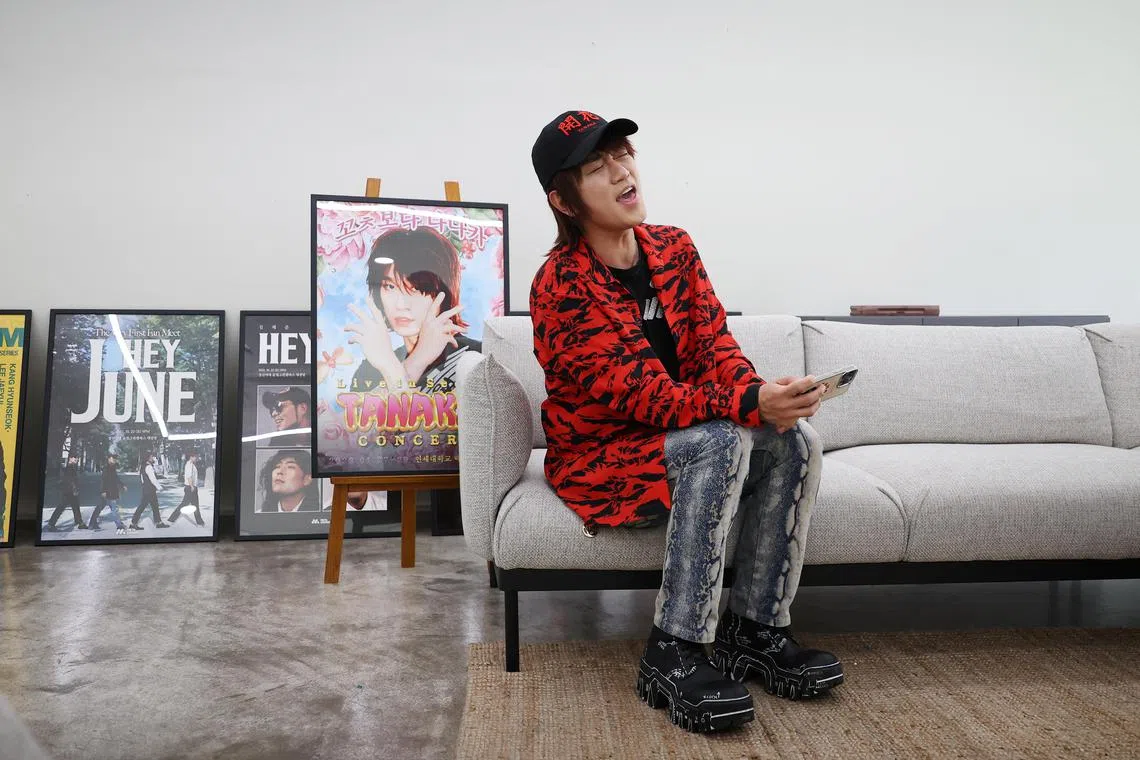 TANAKA whose real name is Kim Kyung-wook, sings a song during an interview with Reuters in Seoul, South Korea, May 16, 2023. REUTERS/Kim Hong-Ji