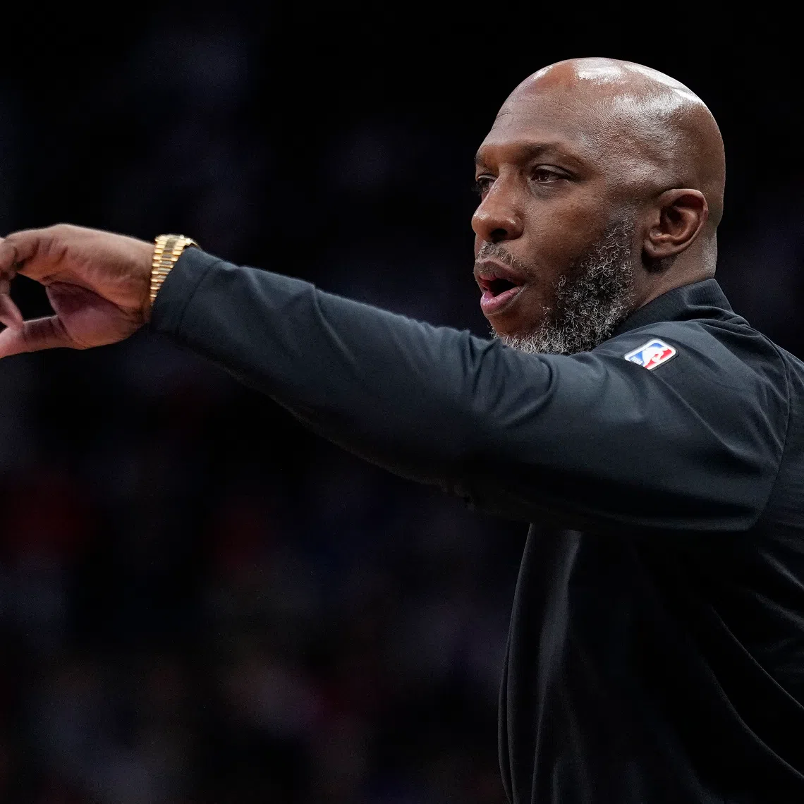 Apr 3, 2025; Toronto, Ontario, CAN; Portland Trail Blazers head coach Chauncey Billups gestures to his team during the second half against the Toronto Raptors at Scotiabank Arena. Mandatory Credit: John E. Sokolowski-Imagn Images
