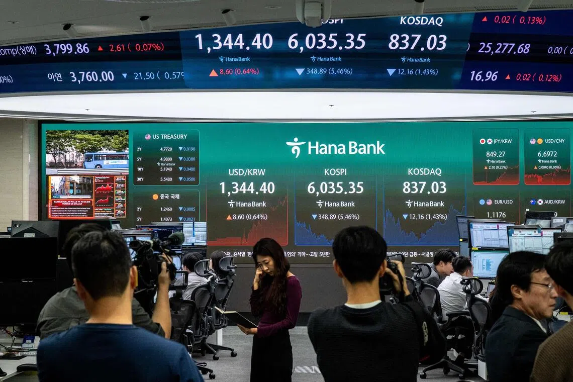 AI trade turns as chip stocks tumble | The Straits Times