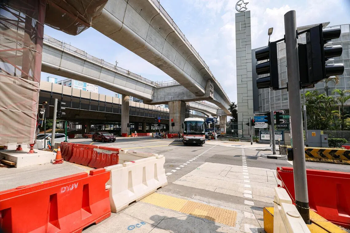 Singapore set aside $3.7 billion of green-bond proceeds for electric rail expansion in FY2025
