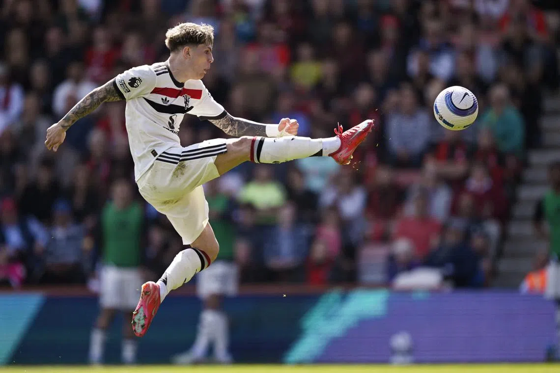 Hojlund late goal salvages draw for Man Utd at Bournemouth | The Straits  Times