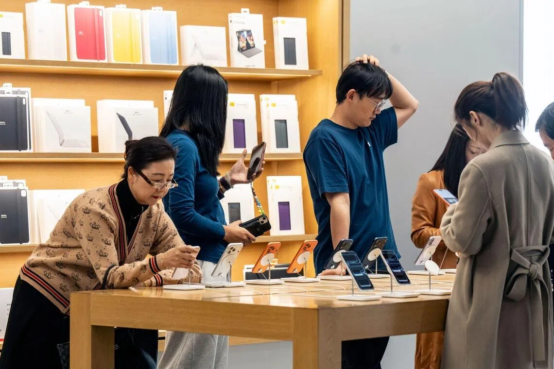 The newly retired, most of whom have been online since middle age, are among the most enthusiastic adopters of digital gadgets.