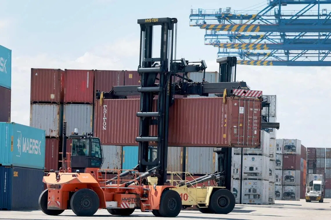 Trump weighs shipping waiver renewal to ease oil, gas prices