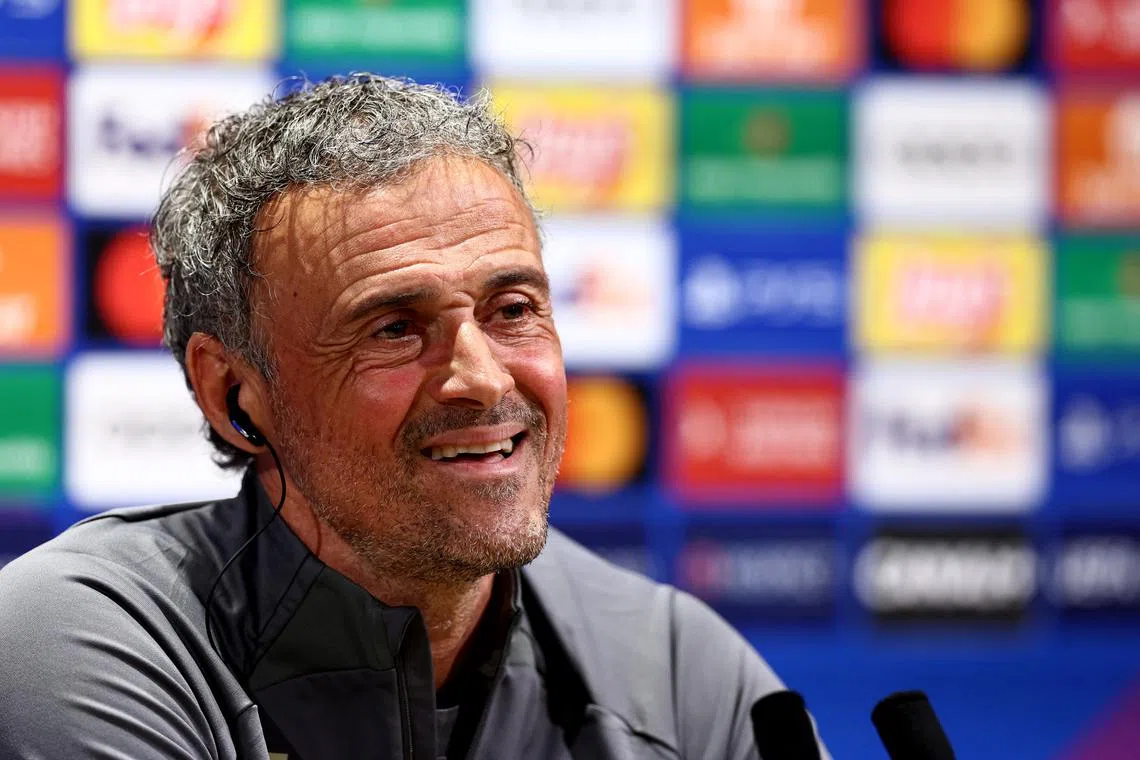 FILE PHOTO: Soccer Football - Champions League - Paris St Germain Press Conference - Paris-Saint-Germain Training Centre, Poissy, France - April 9, 2024 Paris St Germain coach Luis Enrique during the press conference REUTERS/Stephanie Lecocq