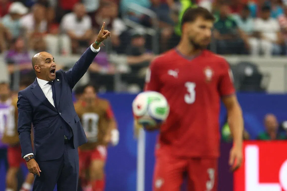 Soccer Football - FIFA World Cup 2026 - Round of 16 - Portugal v Spain - Dallas Stadium, Arlington, Texas, U.S. - July 6, 2026 Portugal coach Roberto Martinez reacts REUTERS/Hannah Mckay