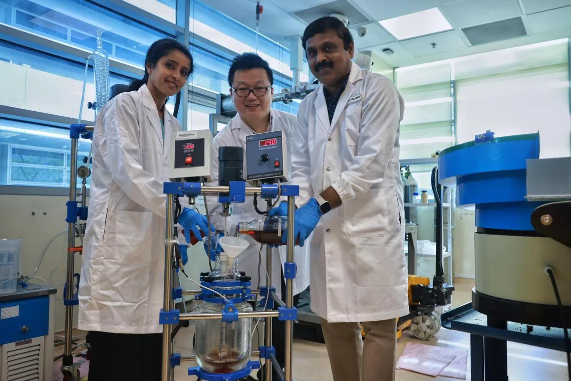 ST20230330_202368125249/lhmicrobes/Lynda Hong/Jason Quah (L-R) Prof Madhavi Srinivasan, Executive Director Energy Research Institute at NTU & co-director SCARCE; Associate Professor Cao Bin, School of Civil and Environmental Engineering and Singapore Centre for Environmental Life Sciences Engineering (SCELSE); Dr. Joseph Jegan Roy, NTU Singapore CEA Alliance for Research in Circular Economy (SCARCE) and SCELSE // Microbes eating spent lithium-ion batteries are moving out of the lab to recycling plants. Scientists from the Nanyang Technological University (NTU) are now working with several companies to explore processing one to five tonnes of lithium-ion battery feedstock.