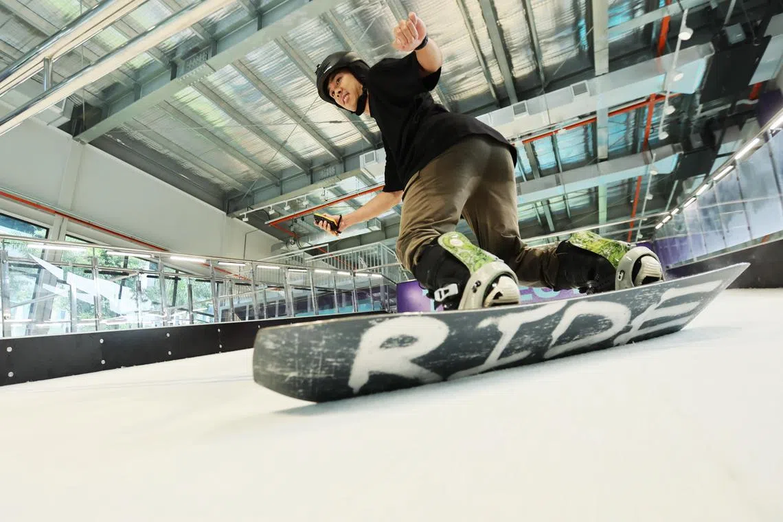 Snow sports is gaining ground in tropical Singapore, as more individuals learn how to ski and snowboard before their holidays overseas.