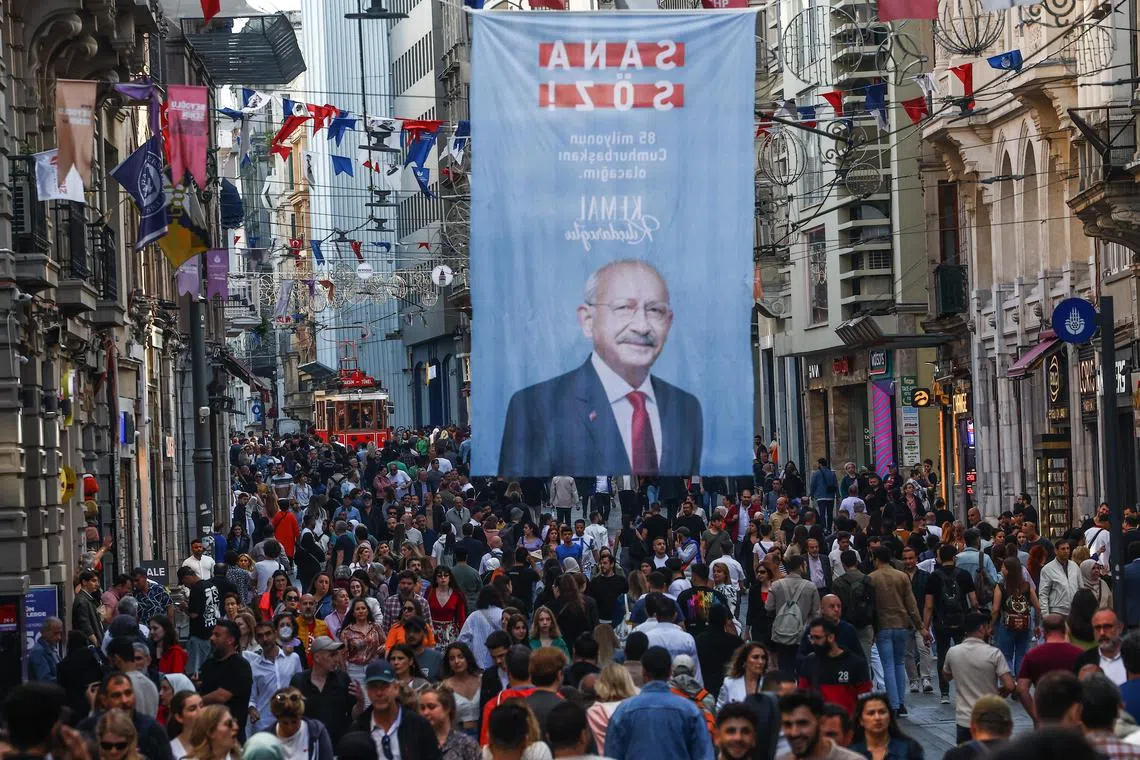 Kamal Kilicdaroglu’s campaign team had sent out a mass text inviting people to tune in to a TV interview with the opposition leader.