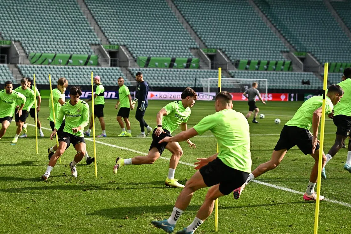 Soccer Football - Conference League - Final - Real Betis Training - Wroclaw Stadium, Wroclaw, Poland - May 27, 2025 General view during training REUTERS/Dylan Martinez