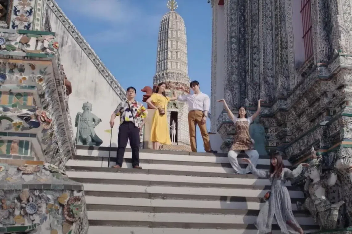 An episode of the Korean series “King the Land” set in Thailand encouraged people from all over the world to visit the kingdom.