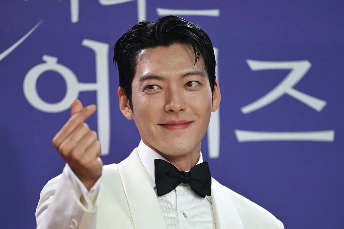 Kim Woo-bin is set to star in tvN’s upcoming coming-of-age sports drama Gift.