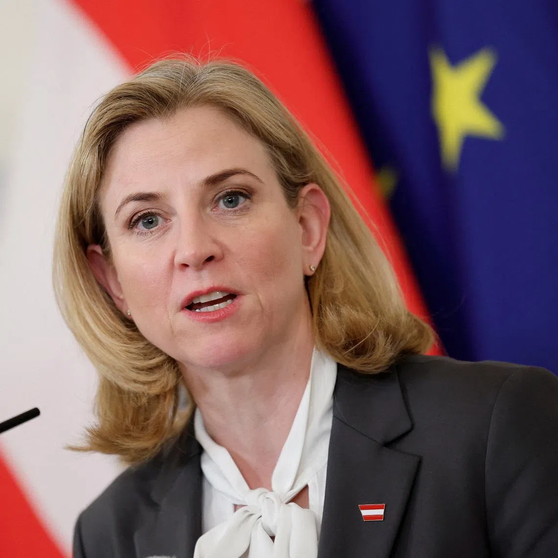 FFILE PHOTO: Austrian Foreign Minister Beate Meinl-Reisinger attends a press conference in Vienna, Austria, April 27, 2026. REUTERS/Lisa Leutner/ File Photo