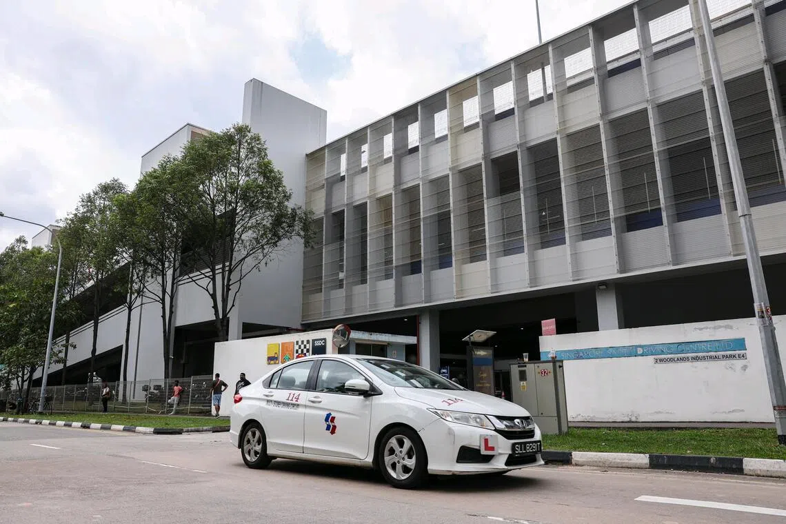 Driving centres in Singapore hike learner fees in 2026