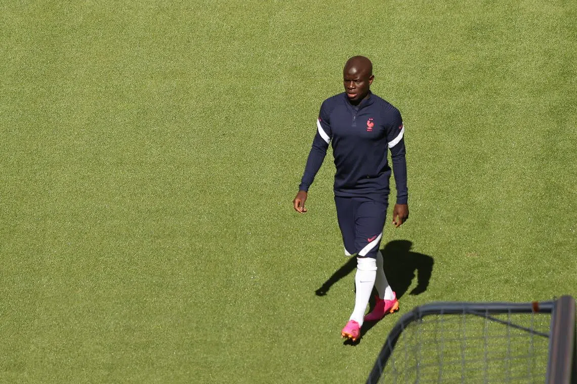 FILE PHOTO: Soccer Football - Euro 2020 - France Training - Allianz Arena, Munich, Germany - June 14, 2021  France's N'Golo Kante during training Pool via REUTERS/Alexander Hassenstein/File Photo