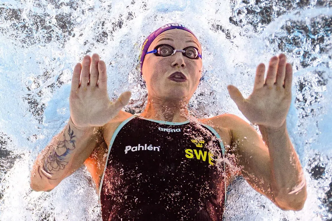 TOPSHOT - Sweden's swimmer Sarah Sjostrom competes during a semi-final of the women's 50m butterfly swimming event during the LEN European Aquatics Championships at the Olympic Aquatic Centre in Saint-Denis, northern suburbs of Paris, on August 11, 2026. (Photo by Sébastien BOZON / AFP)