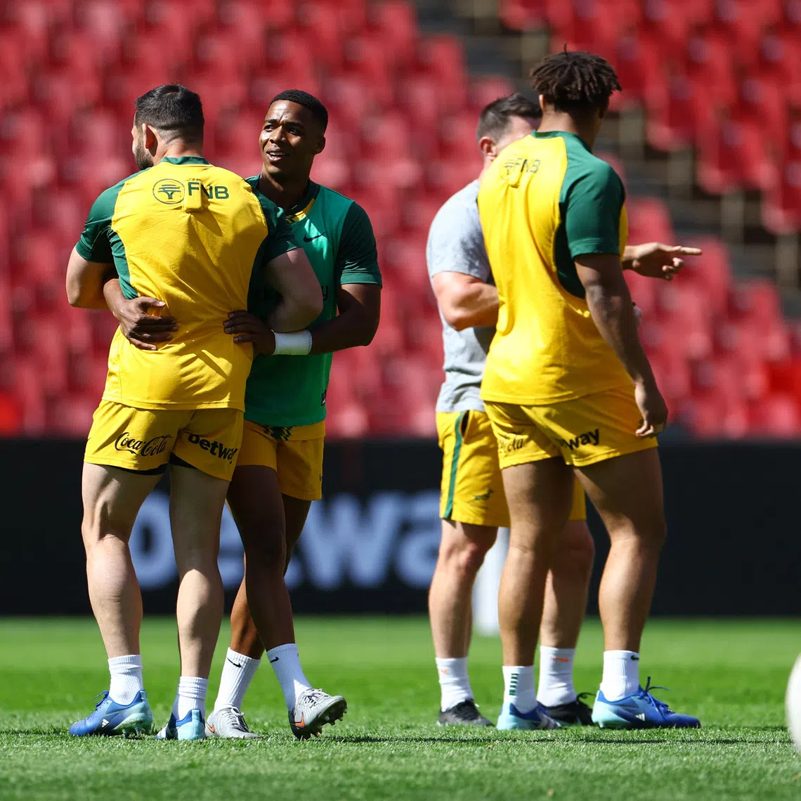 Rugby Union - South Africa Captain's Run - Ellis Park Stadium, Johannesburg, South Africa - August 21, 2026  South Africa's Grant Williams and Wilco Louw during training REUTERS/Siphiwe Sibeko