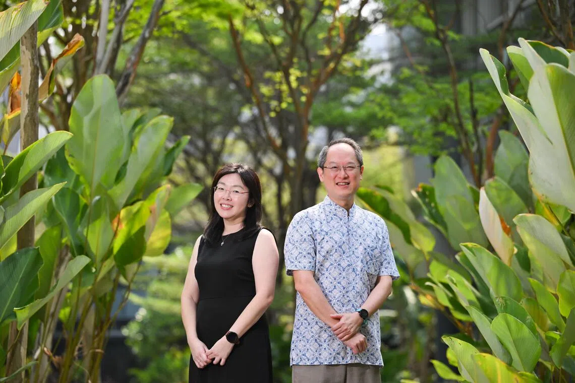 Woodgrove Primary principal Adeline Ng and Deyi Secondary principal Chow Weisi, whose schools are among the six involved in the pilot to improve teaching and learning.