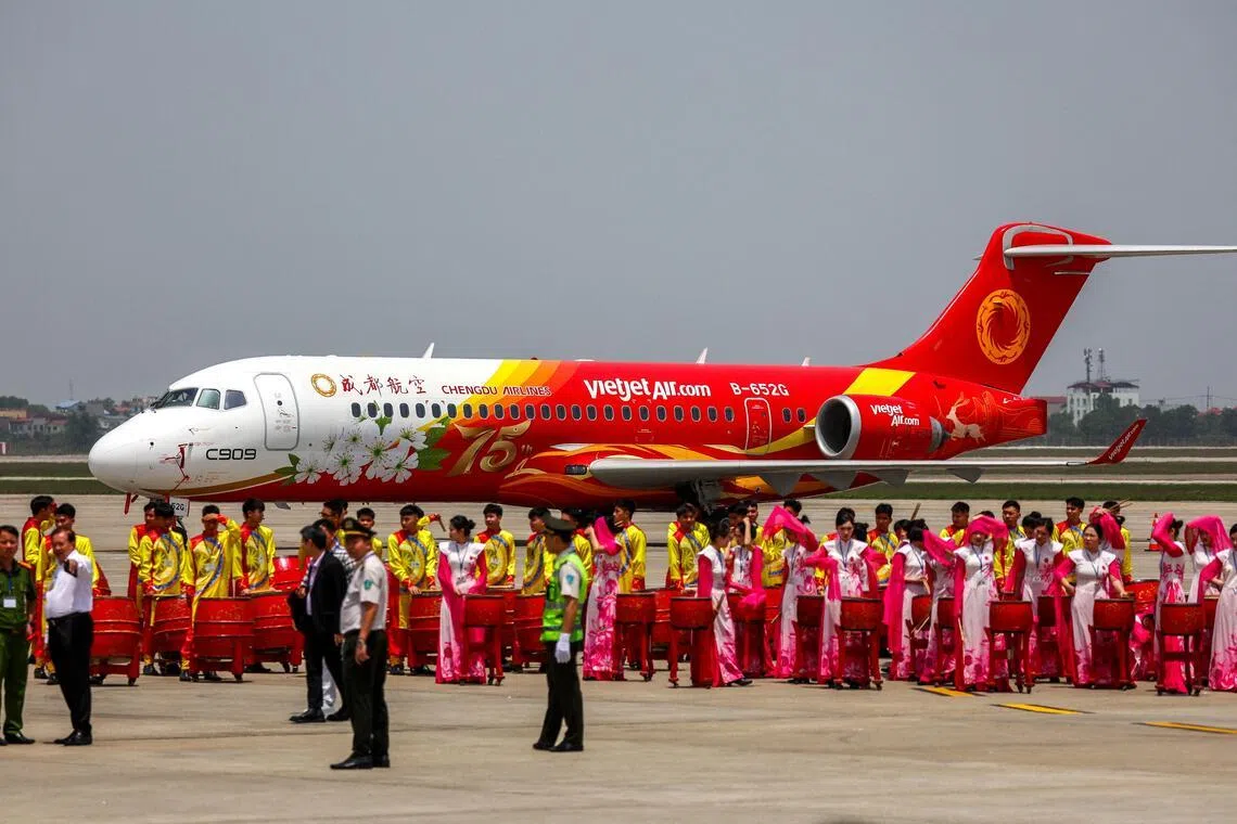 Vietjet will operate a route between Singapore and Nha Trang four times a week beginning Dec 11.