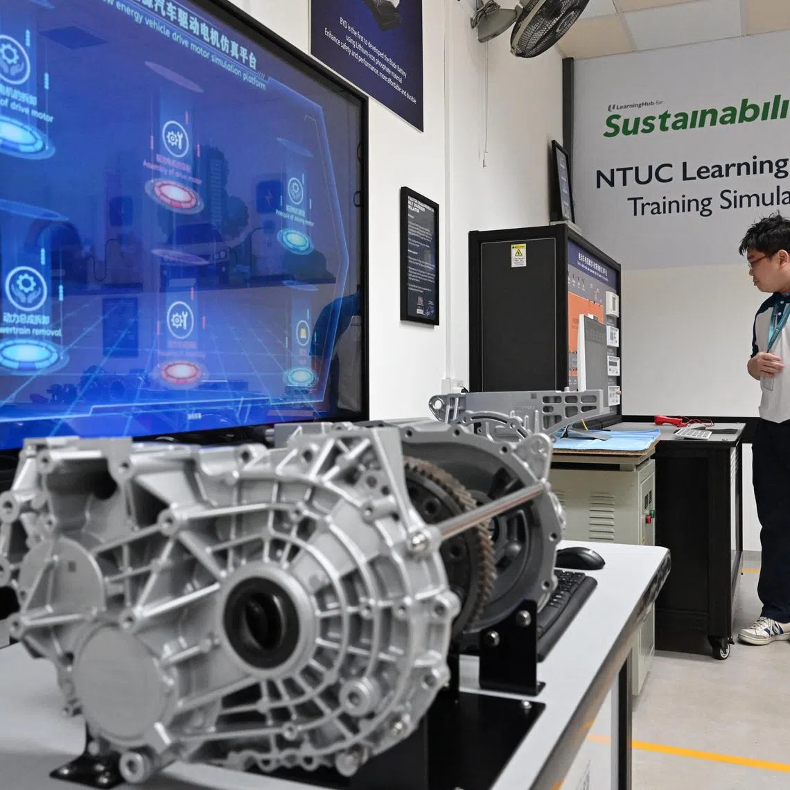 Generic photo of the various training stations at the NTUC LearningHub & BYD Training Simulation Centre on January 31, 2024 

****

NTUC LearningHub and BYD to launch Singapore’s First Fully Dedicated Electric Vehicle (EV) Simulator Facility, to Accelerate EV Maintenance and Servicing Training