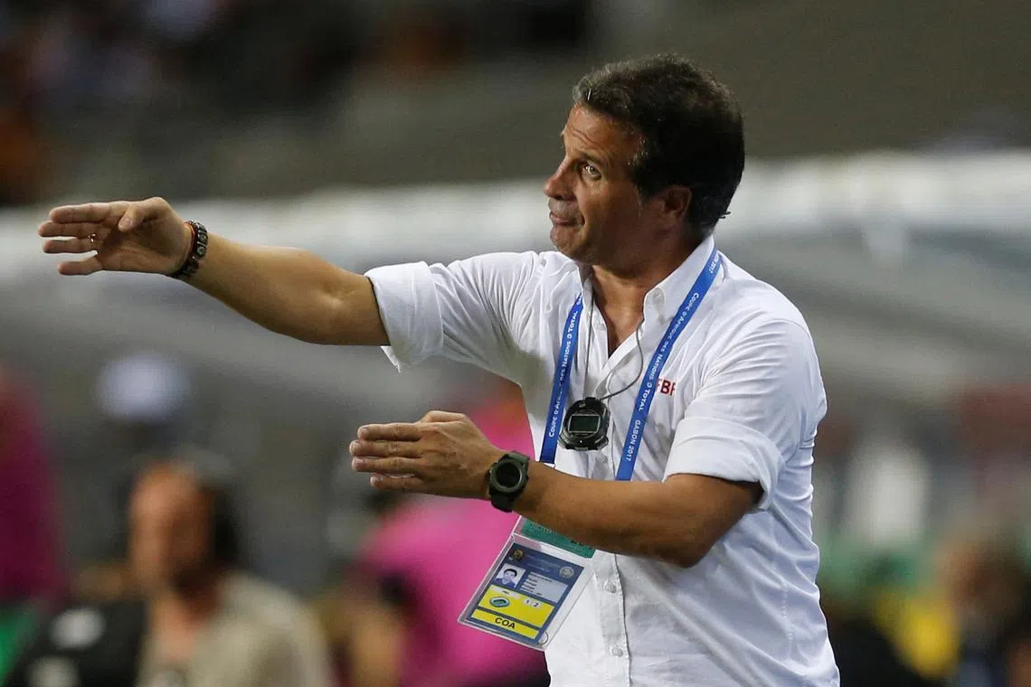 FILE PHOTO: Football Soccer - African Cup of Nations - Semi Finals - Burkina Faso v Egypt- Stade de l'Amitie - Libreville, Gabon - 1/2/17 Burkina Faso coach Paulo Jorge Duarte Reuters / Amr Abdallah Dalsh Livepic/File Photo