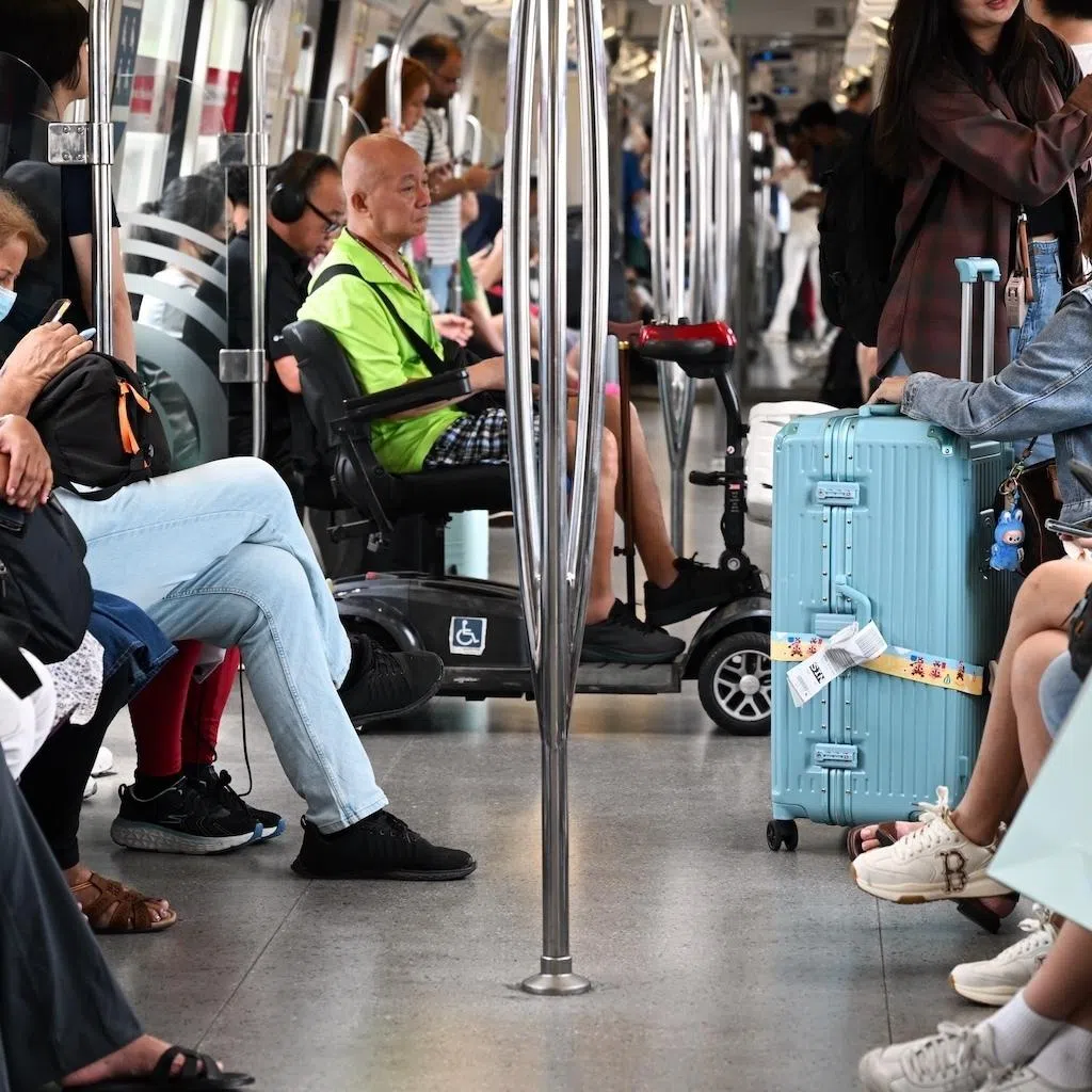 Public transport operator SMRT is increasingly using technologies like AI and automation to detect potential faults early and prevent them from disrupting commuter journeys. 