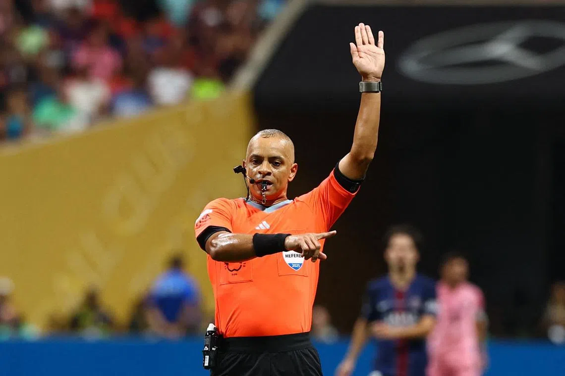 Soccer Football - FIFA Club World Cup - Round of 16 - Paris St Germain v Inter Miami CF - Mercedes-Benz Stadium, Atlanta, Georgia, U.S. - June 29, 2025 Referee Wilton Sampaio REUTERS/Kai Pfaffenbach