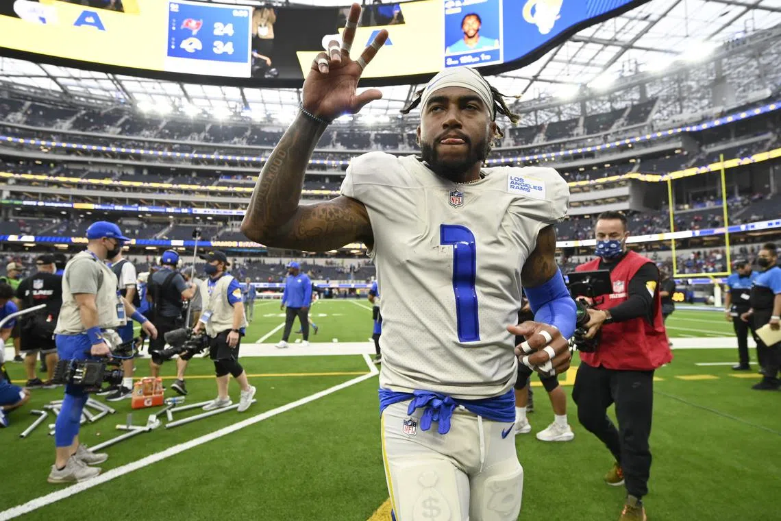 FILE PHOTO: Sep 26, 2021; Inglewood, California, USA; Los Angeles Rams wide receiver DeSean Jackson (1) waves to the crowd as he leaves the field after the game against the Tampa Bay Buccaneers at SoFi Stadium. Mandatory Credit: Jayne Kamin-Oncea-USA TODAY Sports/File photo