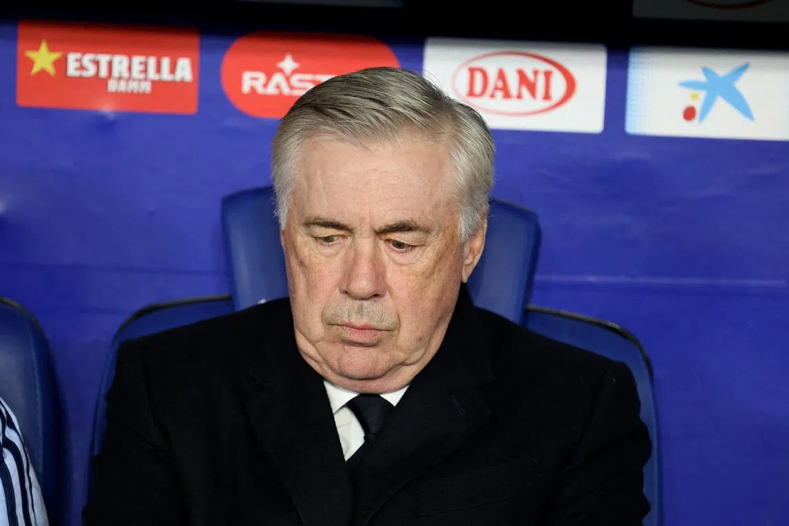 Soccer Football - LaLiga - Espanyol v Real Madrid - RCDE Stadium, Cornella de Llobregat, Spain - February 1, 2025 Real Madrid coach Carlo Ancelotti during the match REUTERS/Nacho Doce