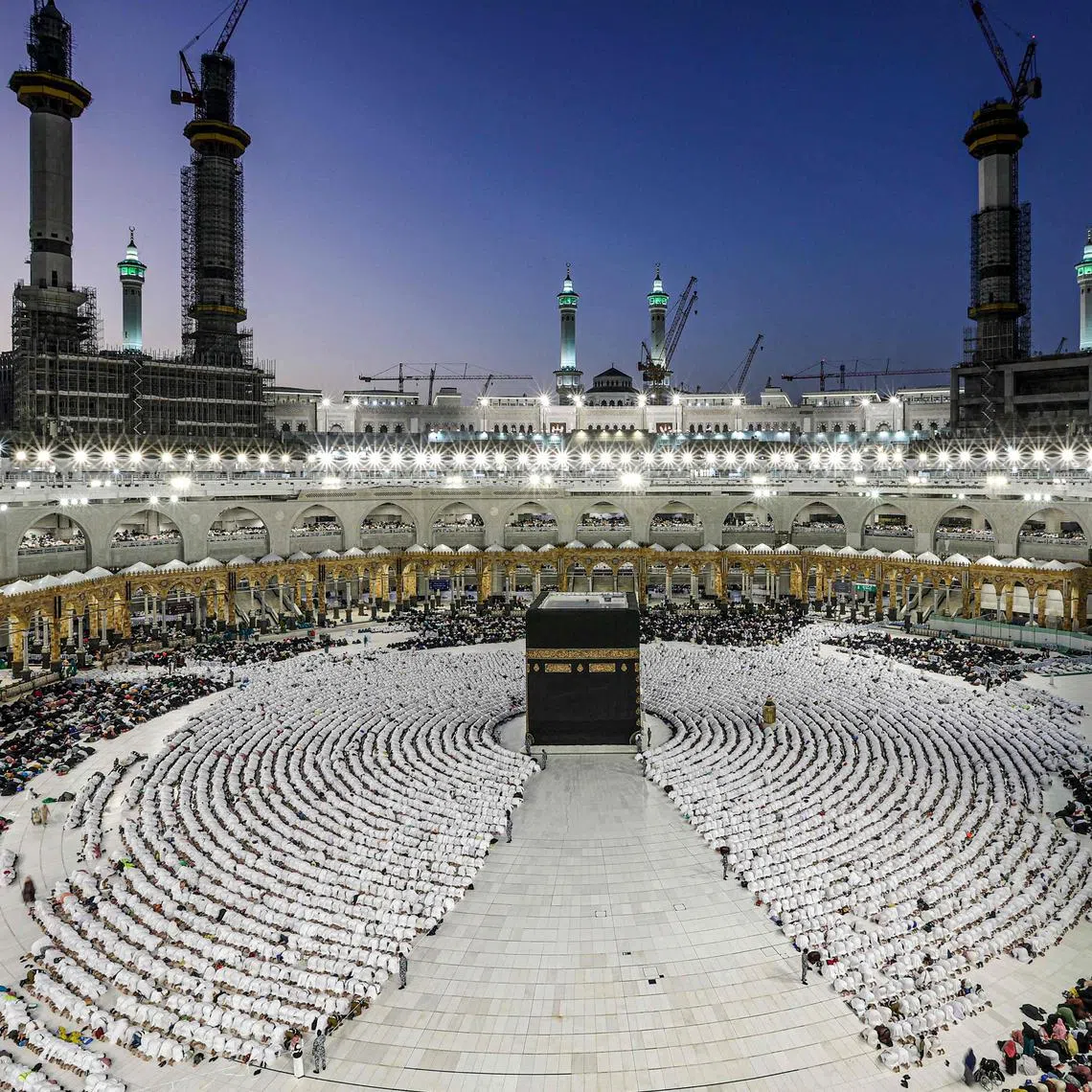 The incident highlights persistent challenges to safely transporting worshippers to Mecca and Medina.