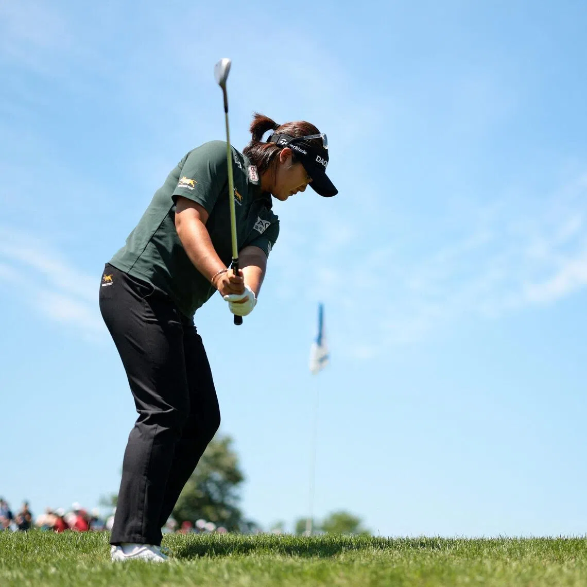 CHASKA, MINNESOTA - JUNE 27: Haeran Ryu of South Korea chips on the 11th green during the third round of the KPMG Women's PGA Championship 2026 at Hazeltine National Golf Club on June 27, 2026 in Chaska, Minnesota.   Andrew Wevers/Getty Images/AFP (Photo by Andrew Wevers / GETTY IMAGES NORTH AMERICA / Getty Images via AFP)