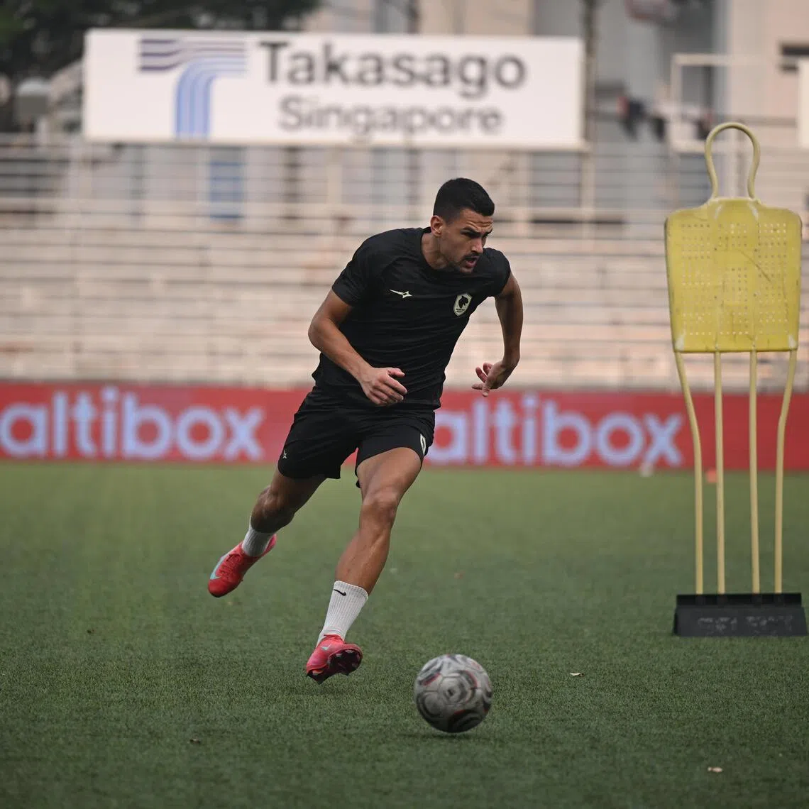 Tanjong Pagar United striker Boris Kopitovic wants to compete in continental football competitions with his new club.