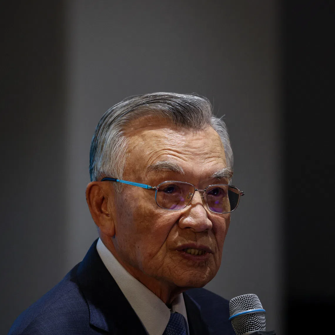 Taiwan's envoy to the Asia-Pacific Economic Cooperation (APEC) summit, Presidential Adviser Lin Hsin-i, speaks during a press conference at the end of the Asia-Pacific Economic Cooperation (APEC) Summit in Gyeongju, South Korea, November 1, 2025. REUTERS/Tyrone Siu