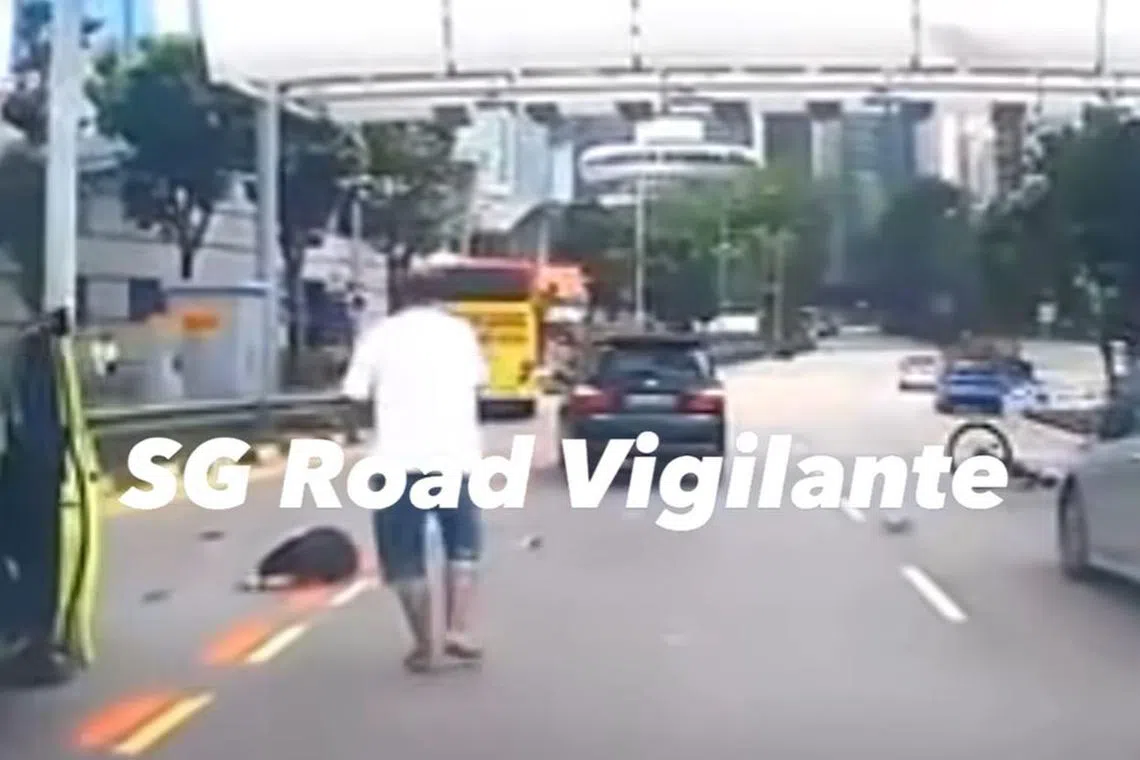 The police said the accident happened at about 5.10pm along 1 Fullerton Road.