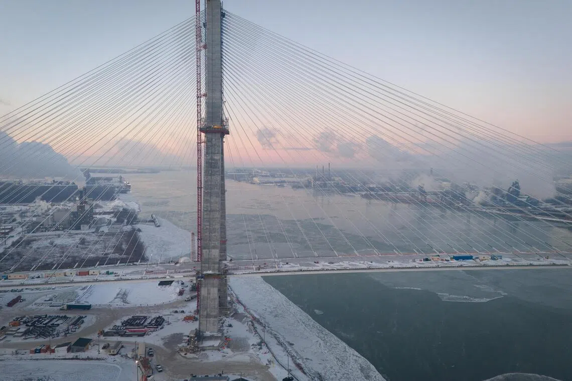 Trump bridge threat came after US Commerce Secretary Lutnick met rival crossing owner