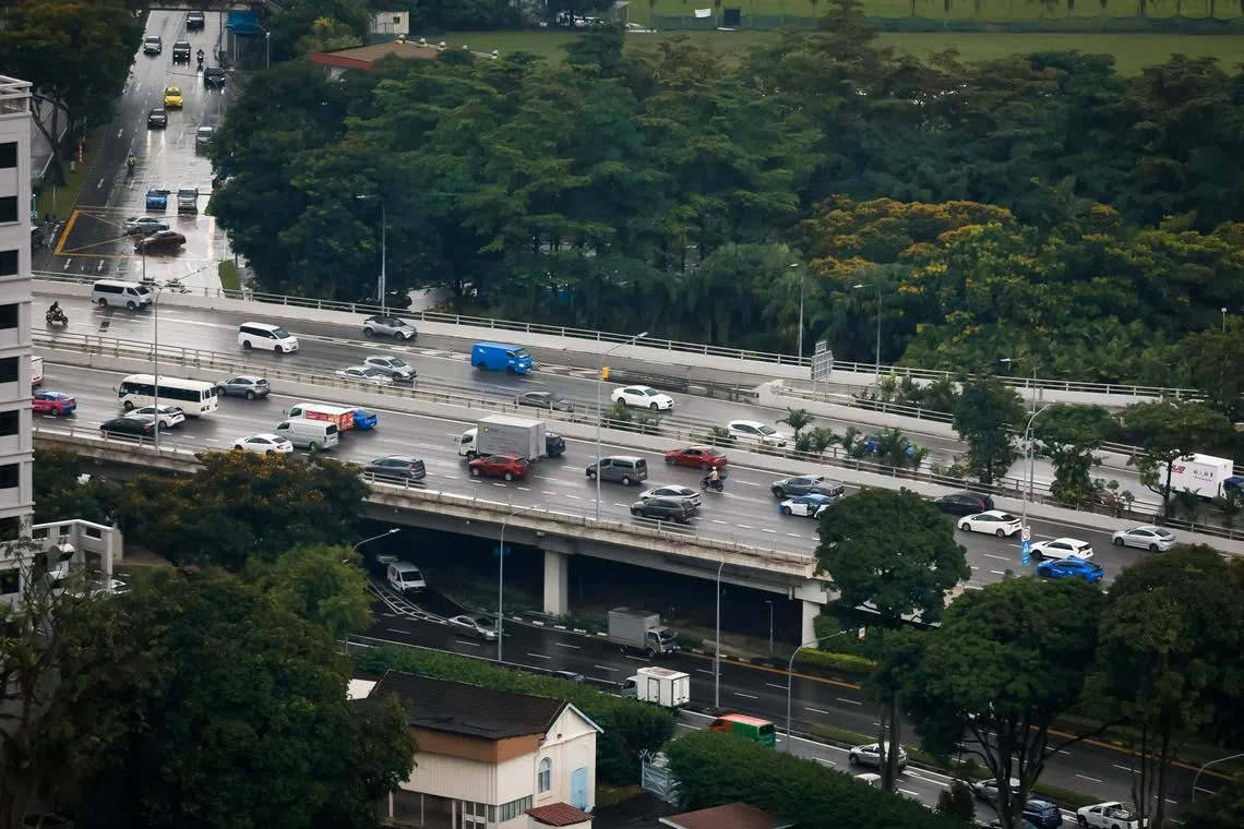 PIXGENERIC 
Generic pictures.

Vehicles on the Central Expressway on June 10, 2024. 

CTE, COE, peak hours,
