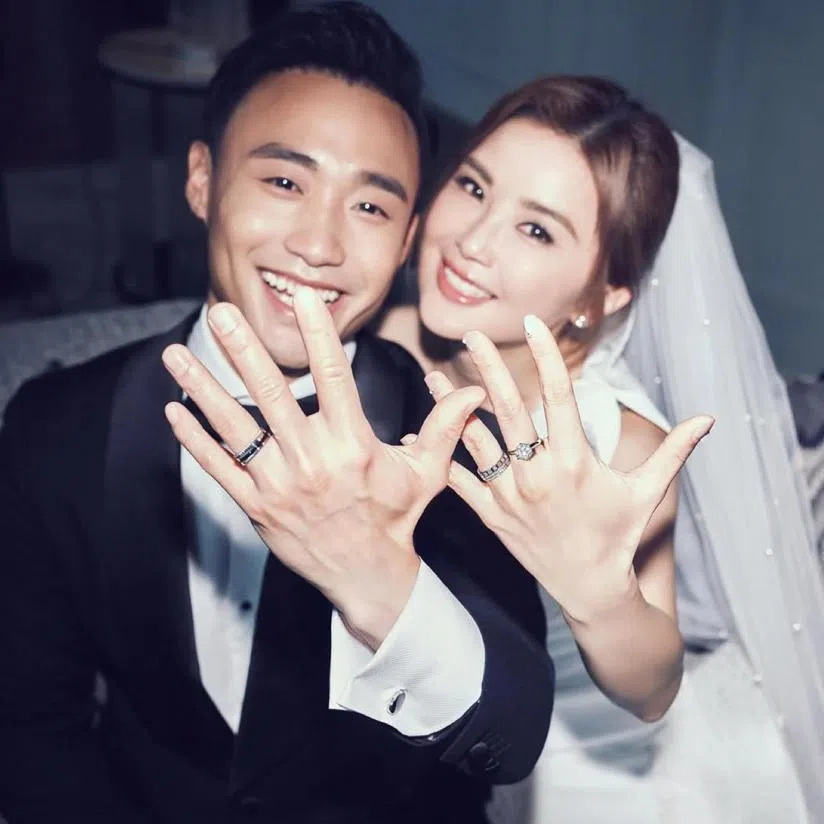 Charlene Choi announced her marriage to fitness coach Elvis Lam on social media on April 28.