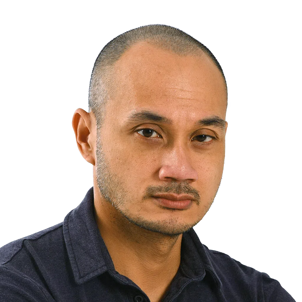 Former DBS manager cheated seven victims, including his uncle, of nearly S$1.4 million to fund gambling and wedding — image 2