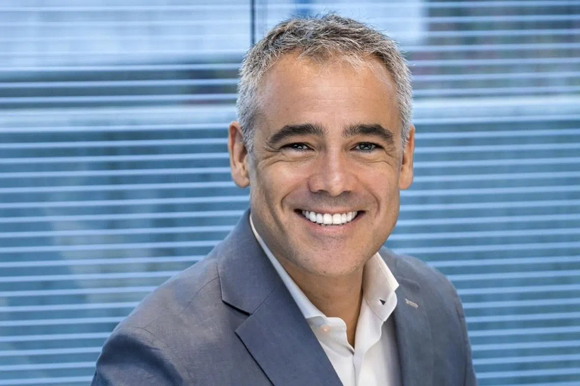 Allfunds’ David Perez de Albeniz says growth in private markets is accelerating amid increasing volatility in traditional investment markets.