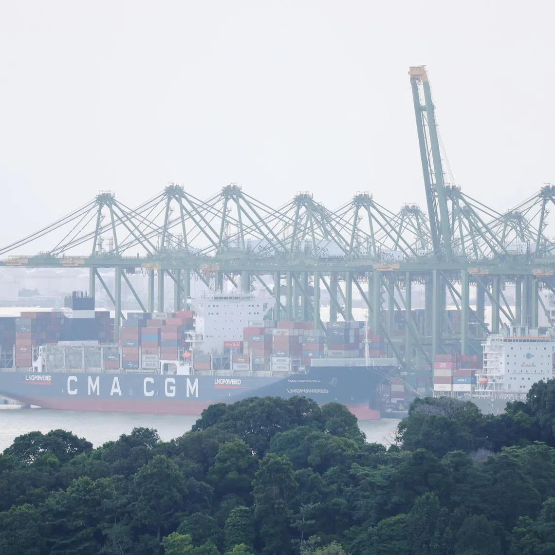 It was the fourth time the Republic has clinched the global seaport award, and 37th time that it has been awarded the best Asian seaport gong.