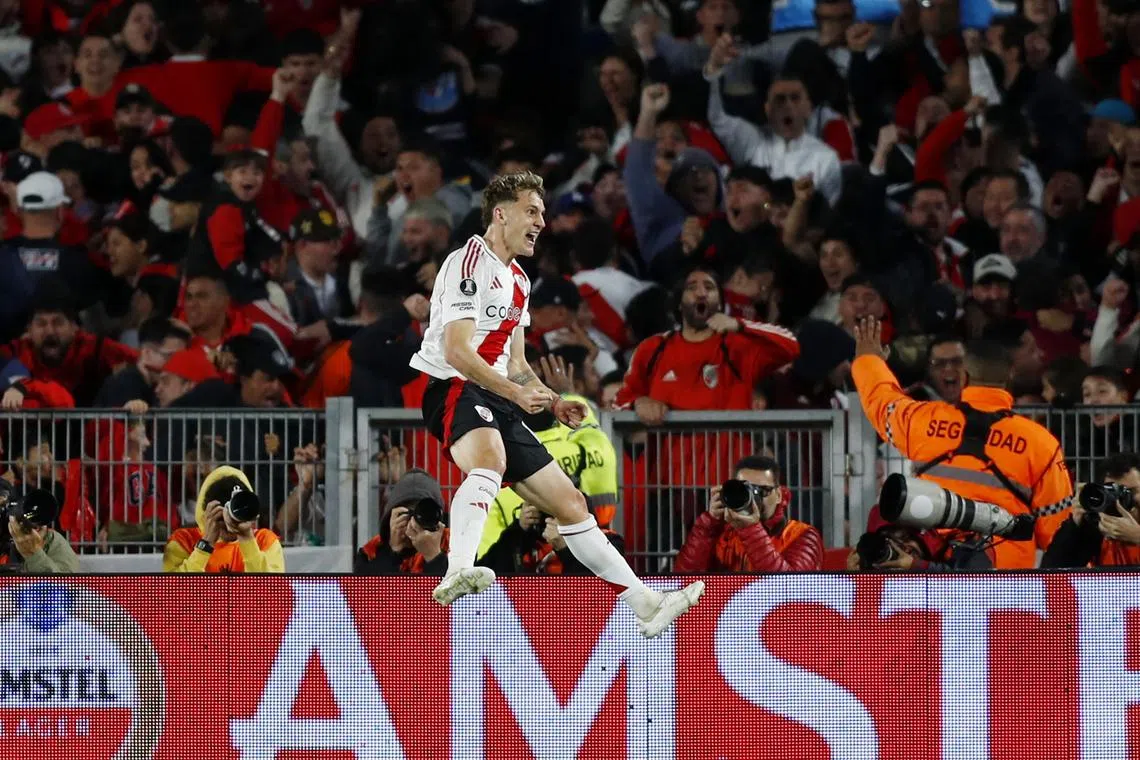 Soccer Football - Copa Libertadores - Quarter Finals - Second Leg - River Plate v Colo Colo - Estadio Mas Monumental, Buenos Aires, Argentina - September 24, 2024 River Plate's Facundo Colidio celebrates scoring their first goal REUTERS/Matias Baglietto/File Photo