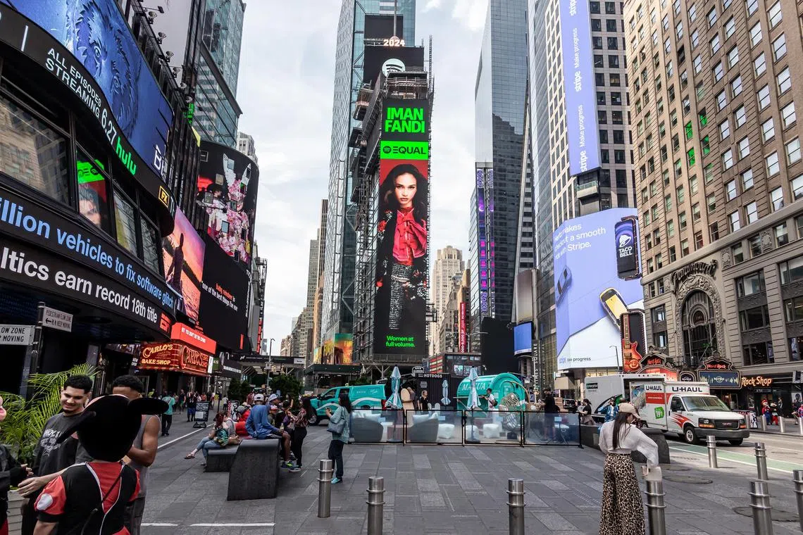Singaporean singer Iman Fandi is the latest Singaporean female artiste to be featured on a billboard at Times Square in New York City. She is part of Spotify's Equal campaign.