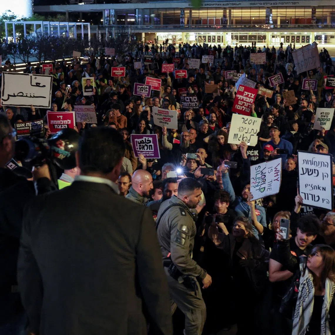 Demonstrators during an anti-war protest, calling for an end to the US-Israeli conflict with Iran, at Habima Square, in Tel Aviv, on March 28.