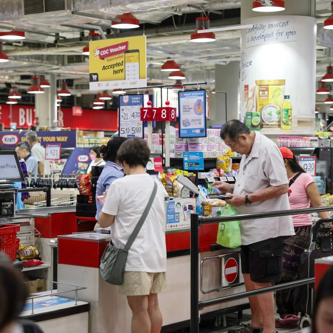 The $500 of CDC vouchers will be split equally between participating heartland merchants and hawkers, and participating supermarkets, as with past tranches.