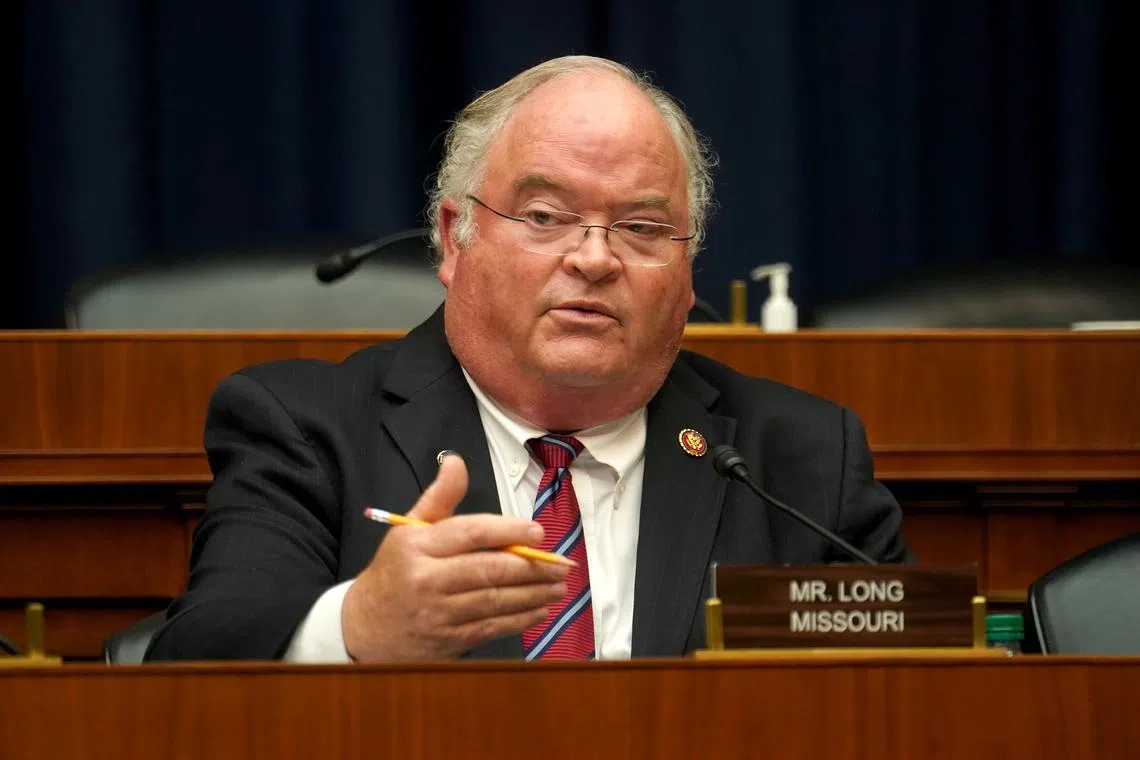 FILE PHOTO: Rep. Billy Long (R-MO) in Washington, U.S., May 14, 2020.  Greg Nash/Pool via REUTERS/File Photo
