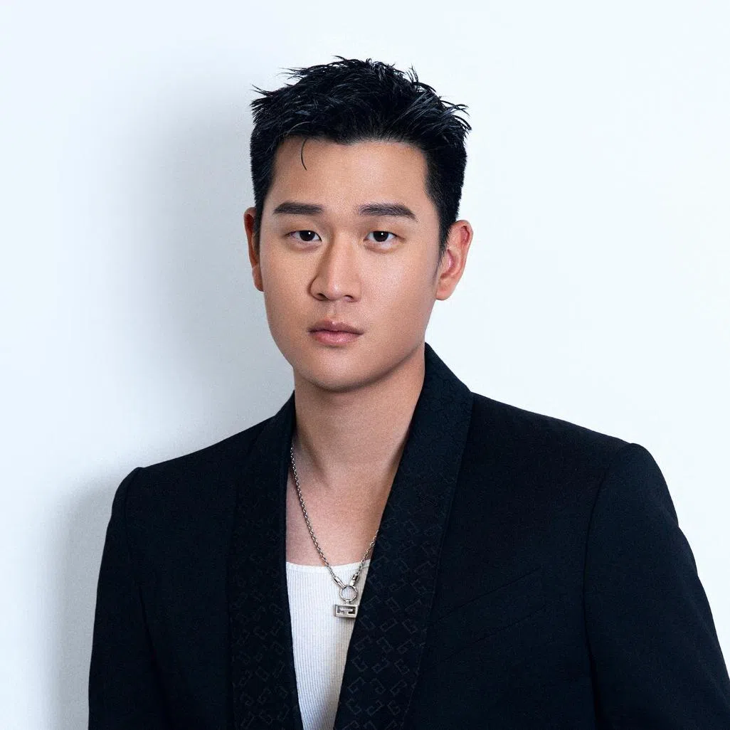 Taiwanese singer Eric Chou's upcoming performances will be held on a four-sided stage at the Singapore Indoor Stadium.