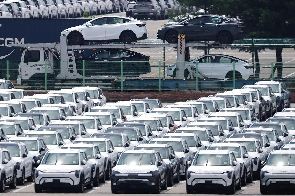 South Korean auto makers such as Hyundai Motor and Kia want the tariff cut brought in swiftly.